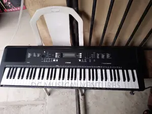 Yamaha Keyboard PSR EW300