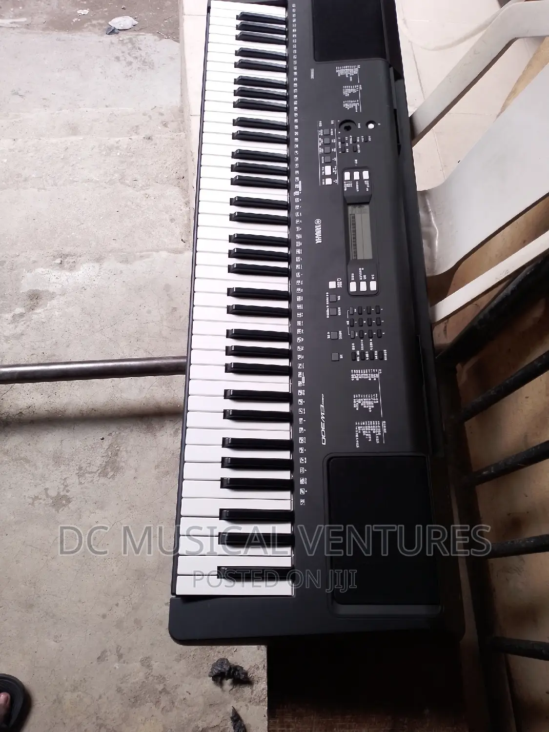 Yamaha Keyboard PSR EW300
