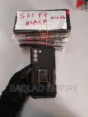 Samsung S21 FE With Ring Holder Phone Pouch/Case