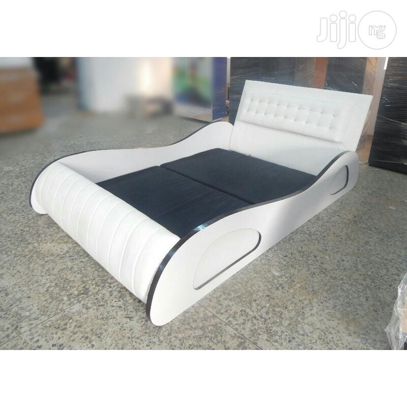 Ace Nigerian Design Leather Bed Frame)