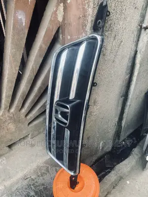 Front Grill Cr-v 2006