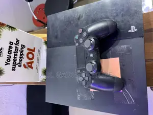 Play Station 4