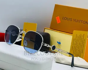 Original LOUIS VUITTON Sunglasses Available in Store