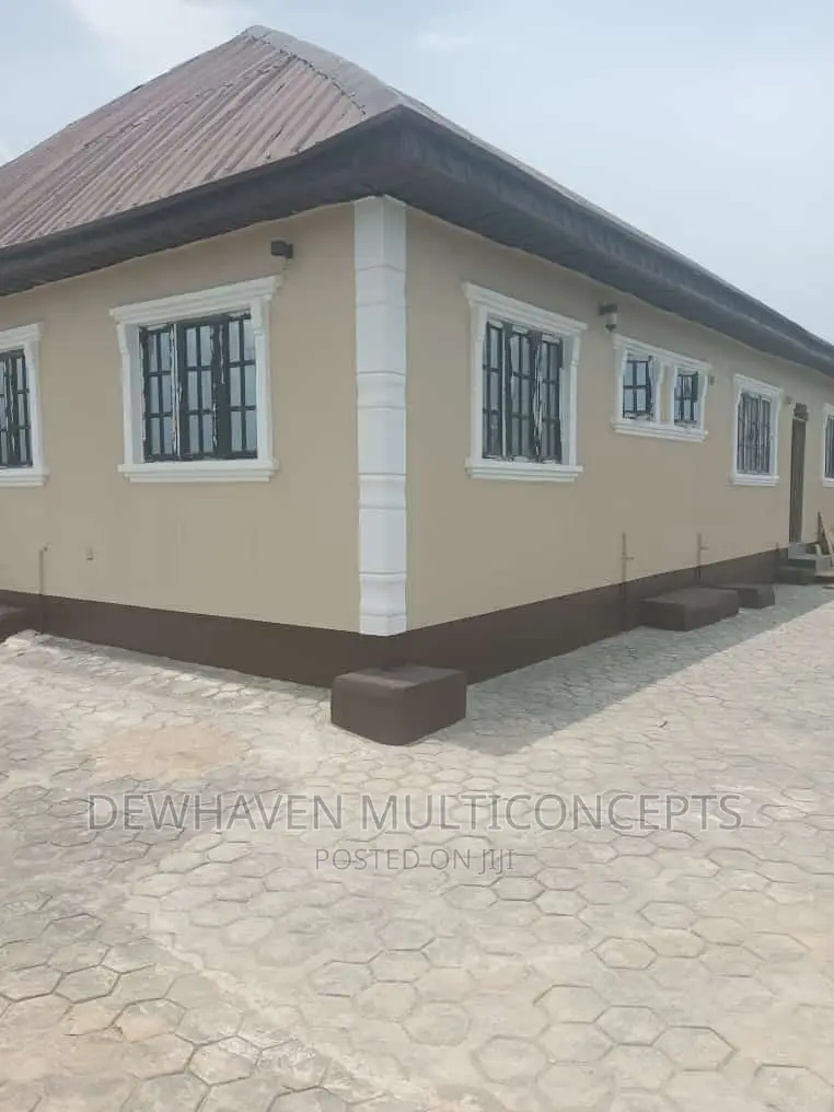 5bdrm Bungalow in Ijebu Ode for sale