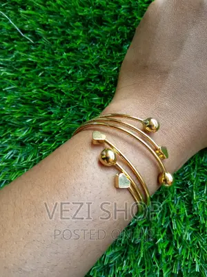 Nice Looking Mature Sets of Bracelets