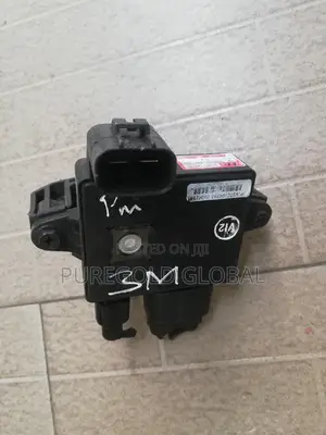 Hyundai Genesis 2013 Model Fan Controller