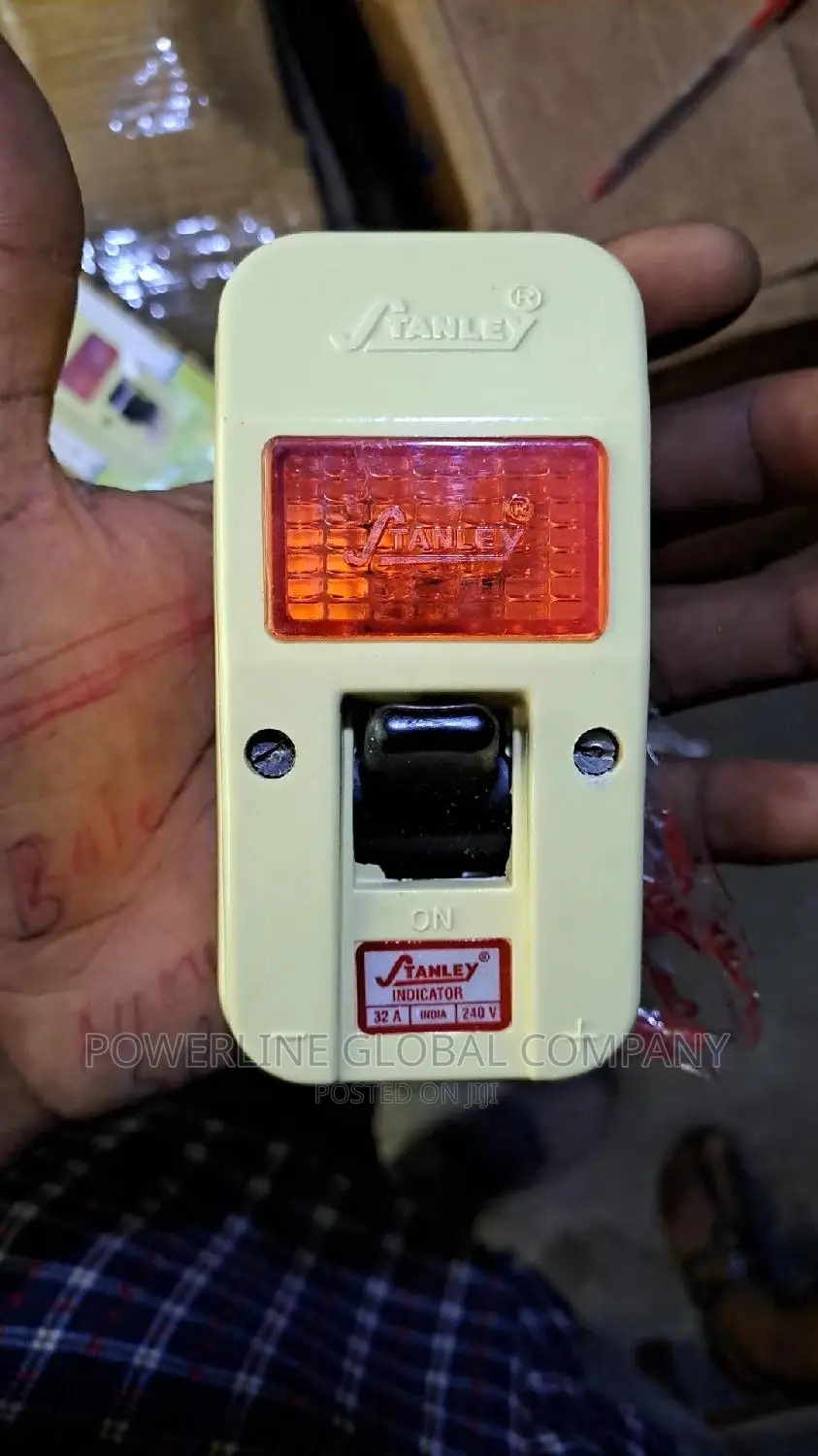 20amps Control Switch for Lights/ Pumping Machine/ Factory M