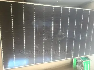 Australia Tokunbo Used Fusion Mono Panel 380w Solar Panel
