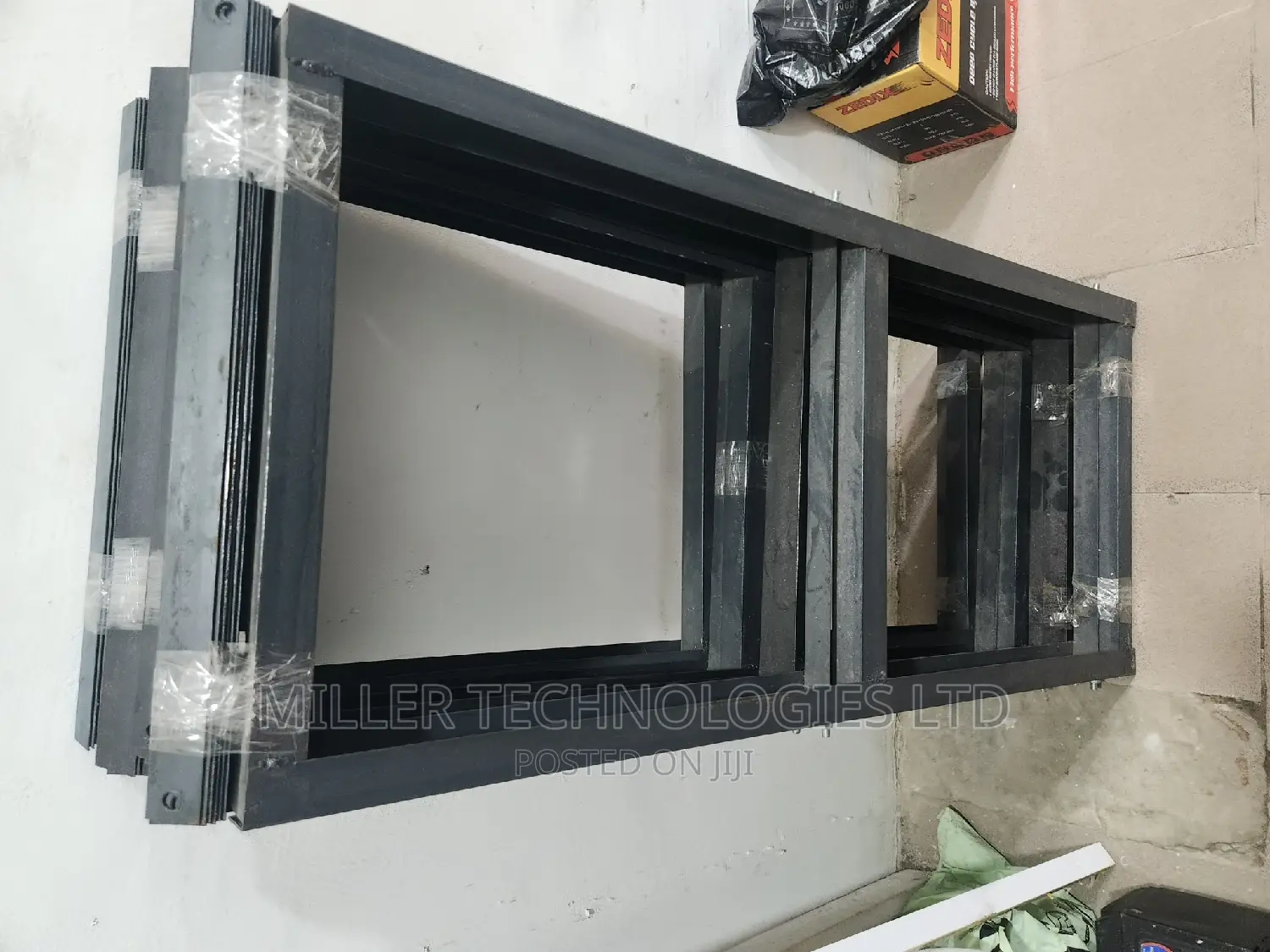 Battery Rack for 4 Batteries