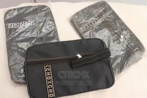 Toiletries/Clipper Bag Black