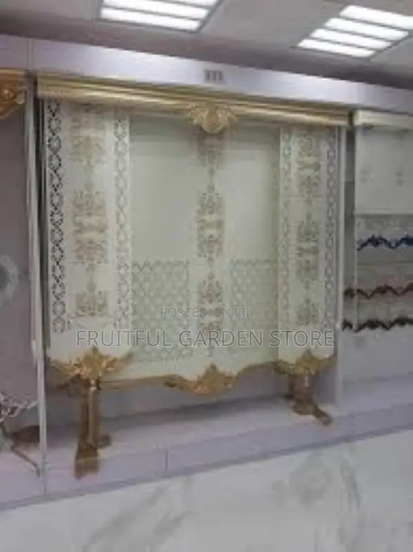 Royal Window Blind
