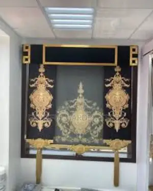 Royal Window Blind