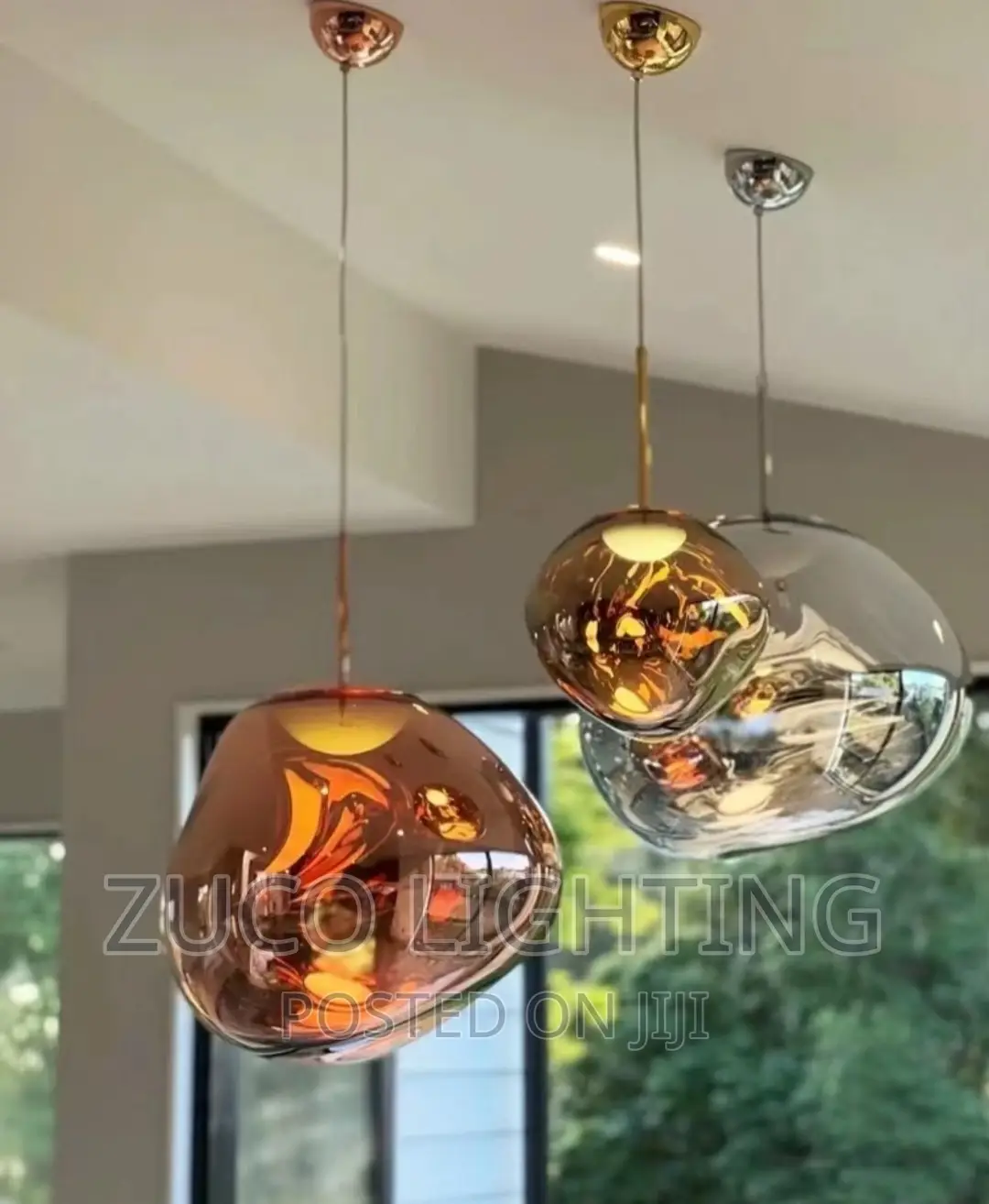 Modern Luxury Creative Singer Pendant Light