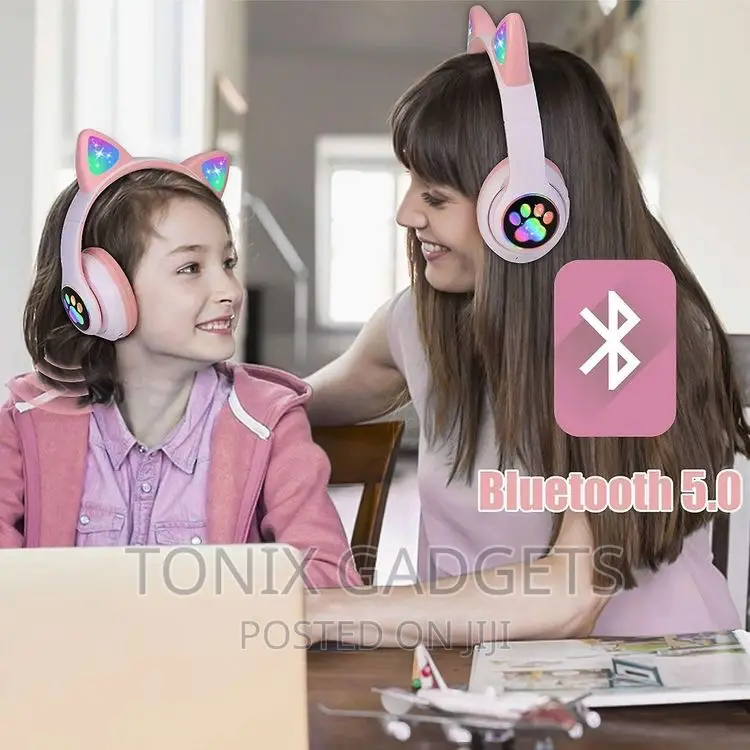 Glowing Wireless Cat Ear Headphones
