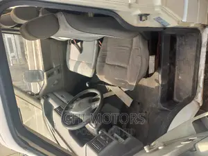 Volkswagen Transporter 2002 White