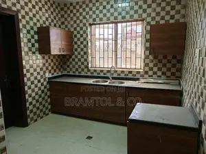4bdrm Townhouse / Terrace in Guzape District for rent