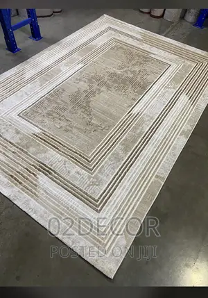 Floral Cream Color Design Rugs (5/7 and 7/10)