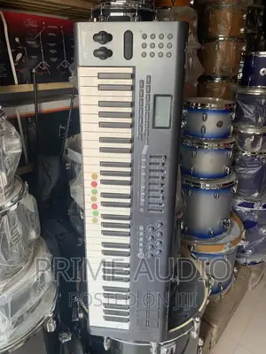 Maudio Axioms 61 Keys Studio Midi Keyboard