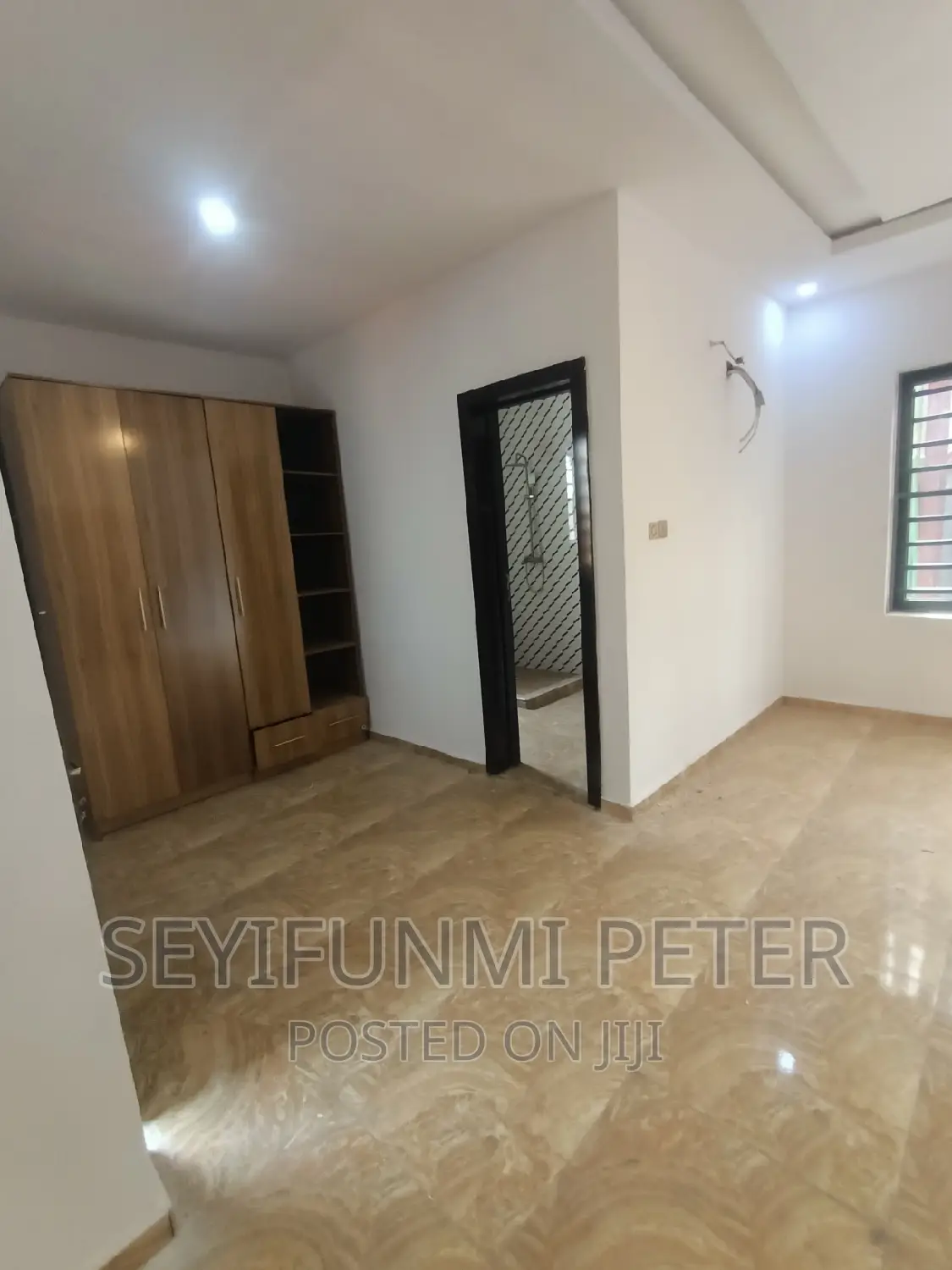 Furnished 4bdrm Townhouse / Terrace in Unilag Estate Magodo for rent