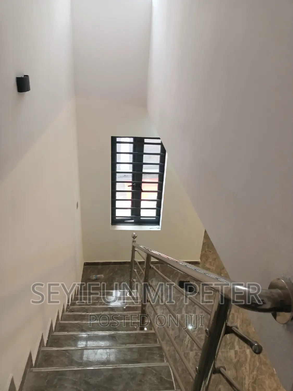Furnished 4bdrm Townhouse / Terrace in Unilag Estate Magodo for rent
