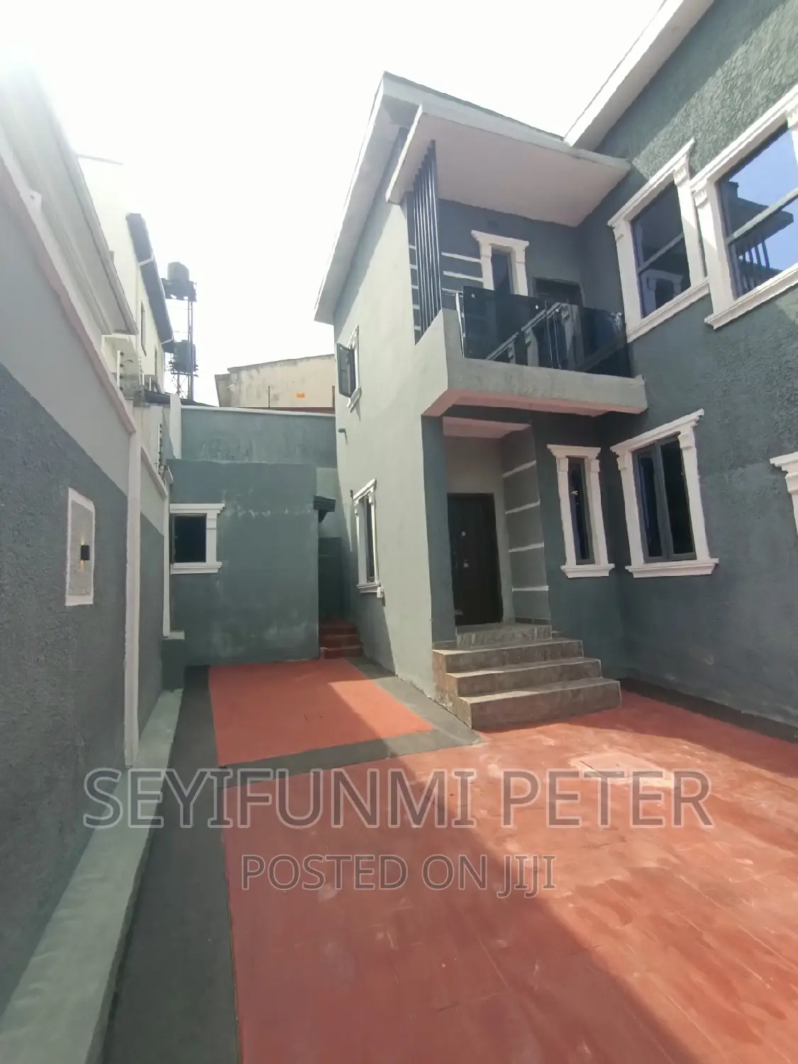 Furnished 4bdrm Townhouse / Terrace in Unilag Estate Magodo for rent