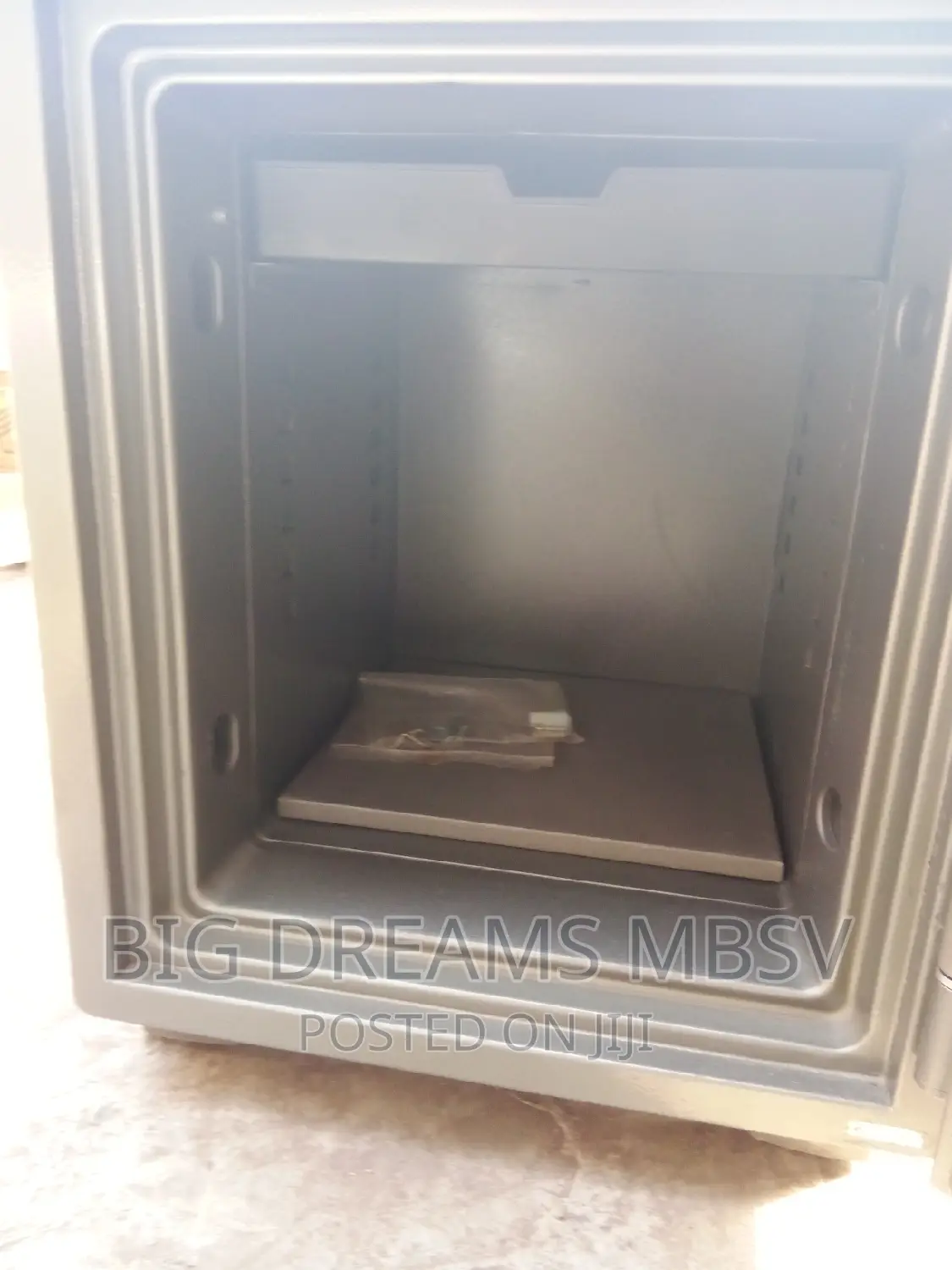 Ult 104 (Manual) Fireproof Safe