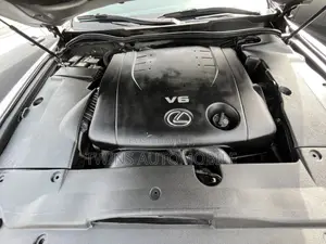 Lexus IS 250 Automatic 2010 Silver