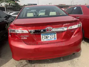 Toyota Camry 2012 Red