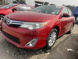 Toyota Camry 2012 Red