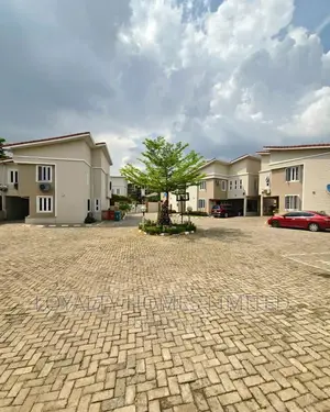 Furnished 3bdrm Duplex in Maryland for sale