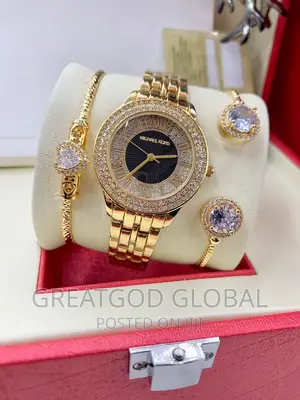 Ladies Design Wristwatch and Bangle Set