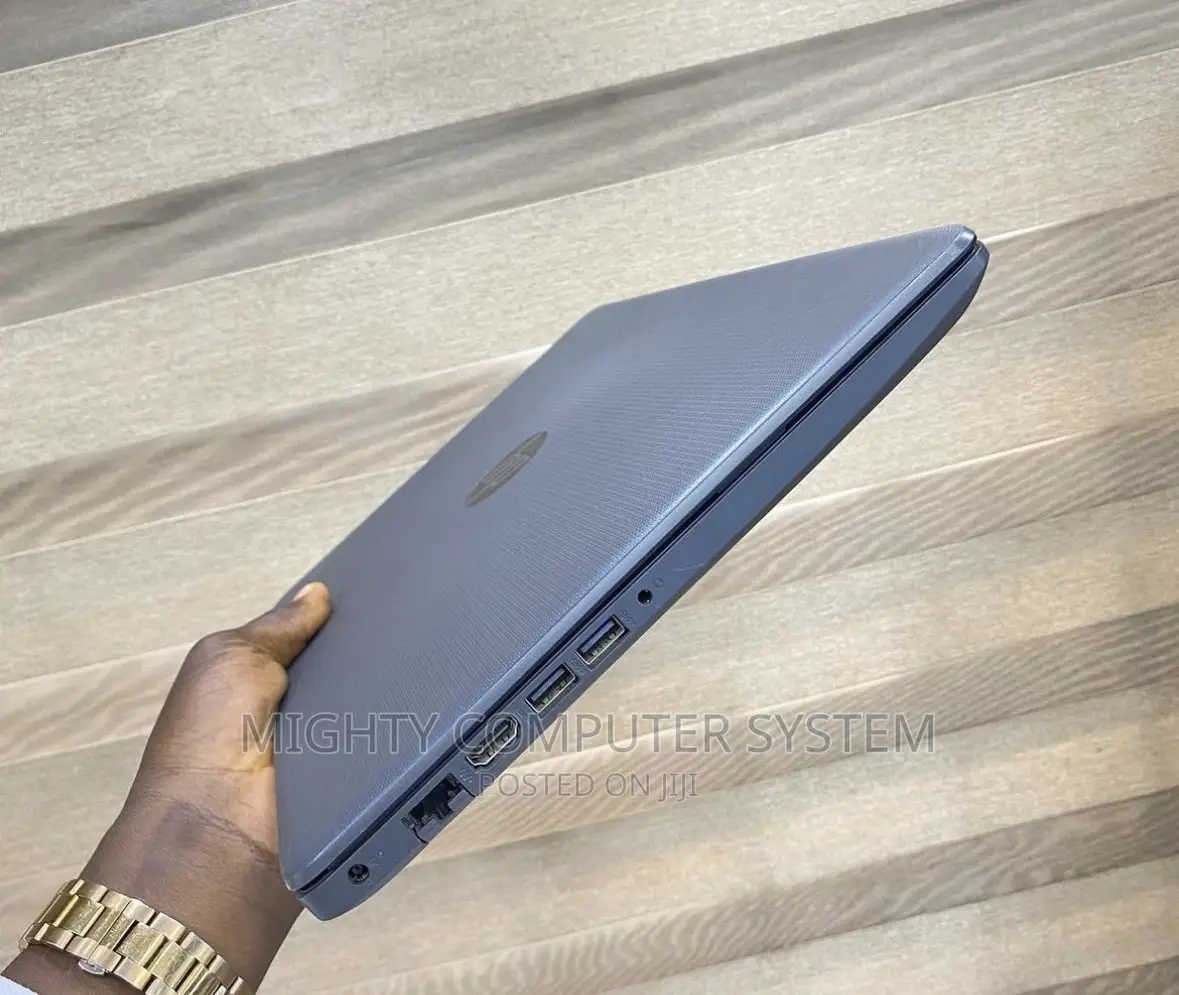 Laptop HP 15 4GB Intel SSD 128GB