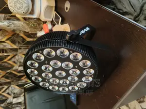 10w by 24 Bulbs Flat 41n1
