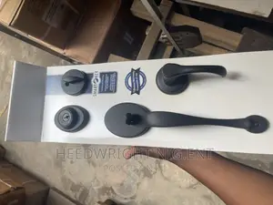 Weiser Black Entry Handle Set With Interior Knob