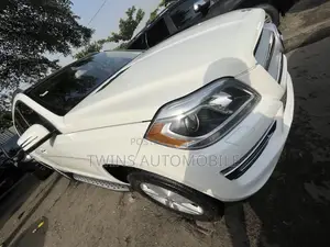 Mercedes-Benz GL-Class 2015 White
