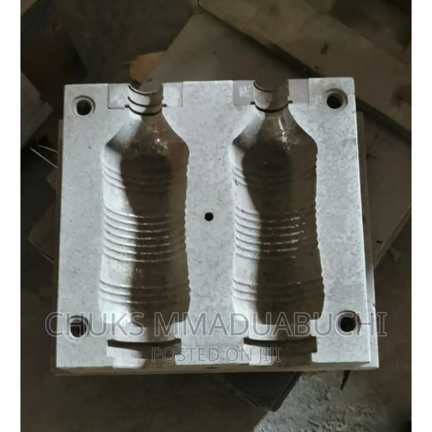 Bottle Blowing Mould