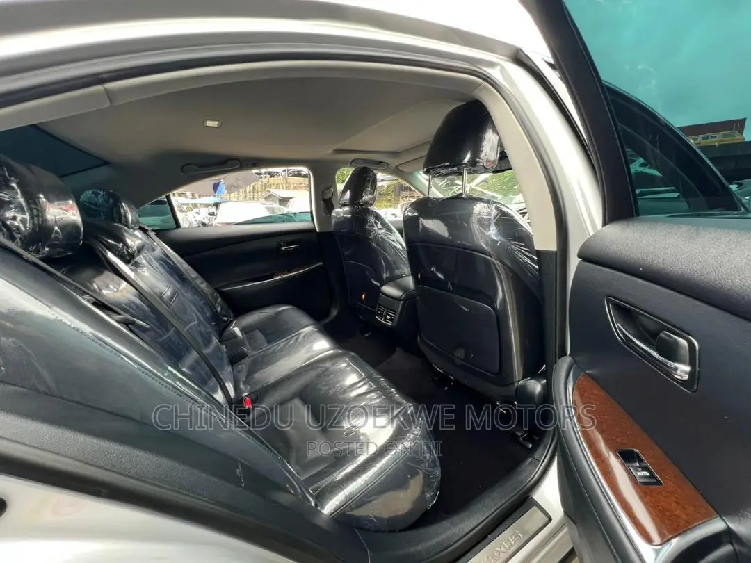 Lexus ES 350 2010 Silver