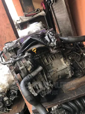 Toyota Camry 2AZ Engine