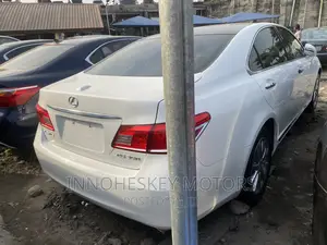 Lexus ES 350 2011 White
