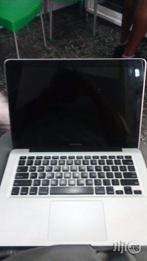 Laptop Apple MacBook Pro 8GB Intel Core I5 500GB