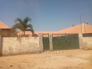Shool for Sale 15 Class Room