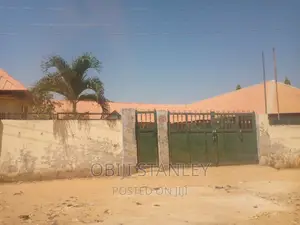 Shool for Sale 15 Class Room