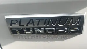 Toyota Tundra 2015 White
