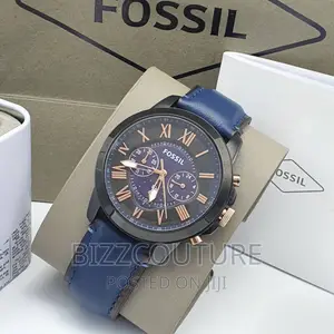 Original FOSSIL Leather Strap Watch Available in Store