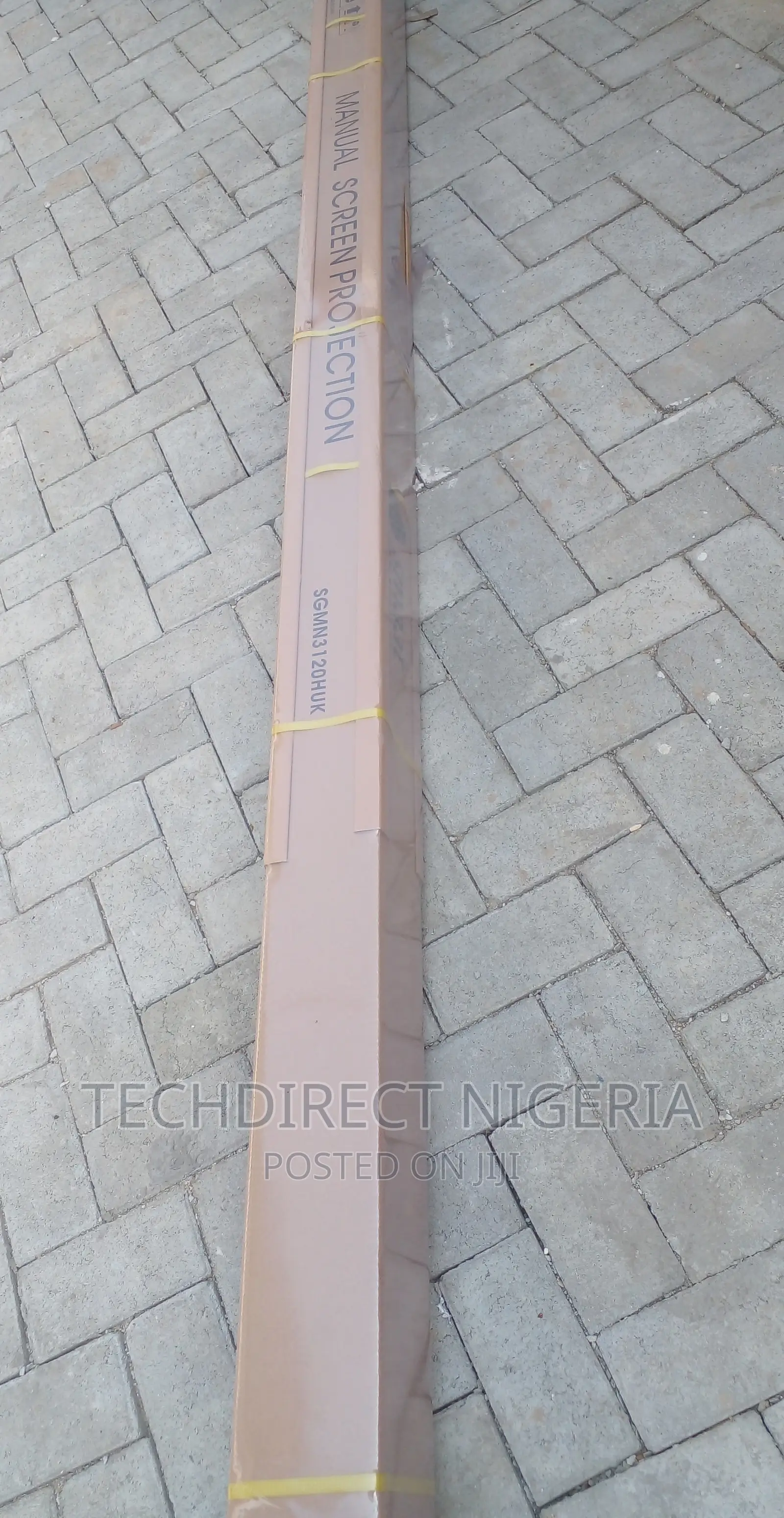 Smaat 120 X 120 Inch Manual Pull Down Projection Screen