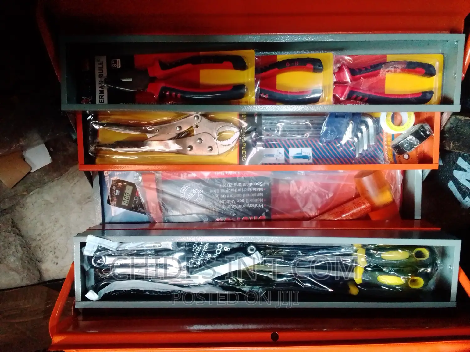 Tools Bus 