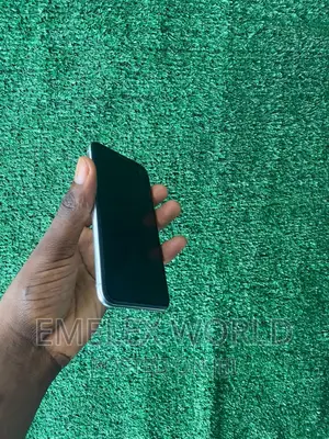 Apple iPhone X 64 GB Silver