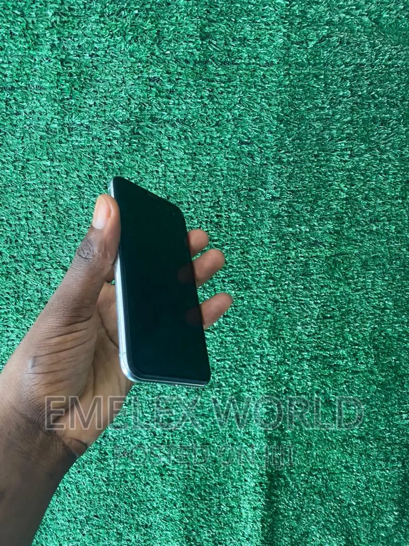 Apple iPhone X 64 GB Silver
