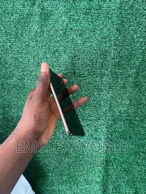 Apple iPhone XS Max 64 GB White