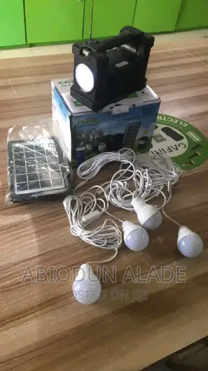8000mah Cafini Multifunctional Solar Lighting System